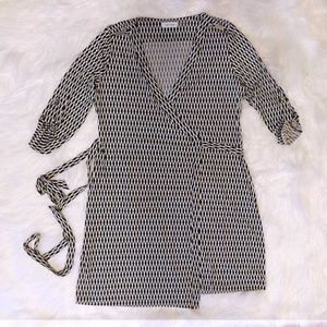 Calvin Klein black & white diamond wrap dress